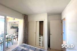 2 bedroom flat near the beach