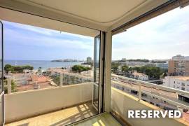 Sea view flat near the beach in Palmanova