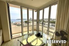 Sea view flat near the beach in Palmanova