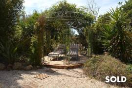 Idyllic finca with pool and guest appartment